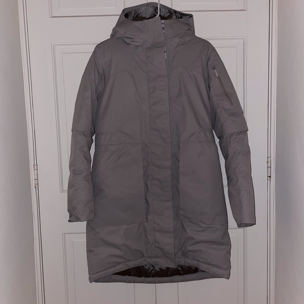 Lululemon winter warrior parka